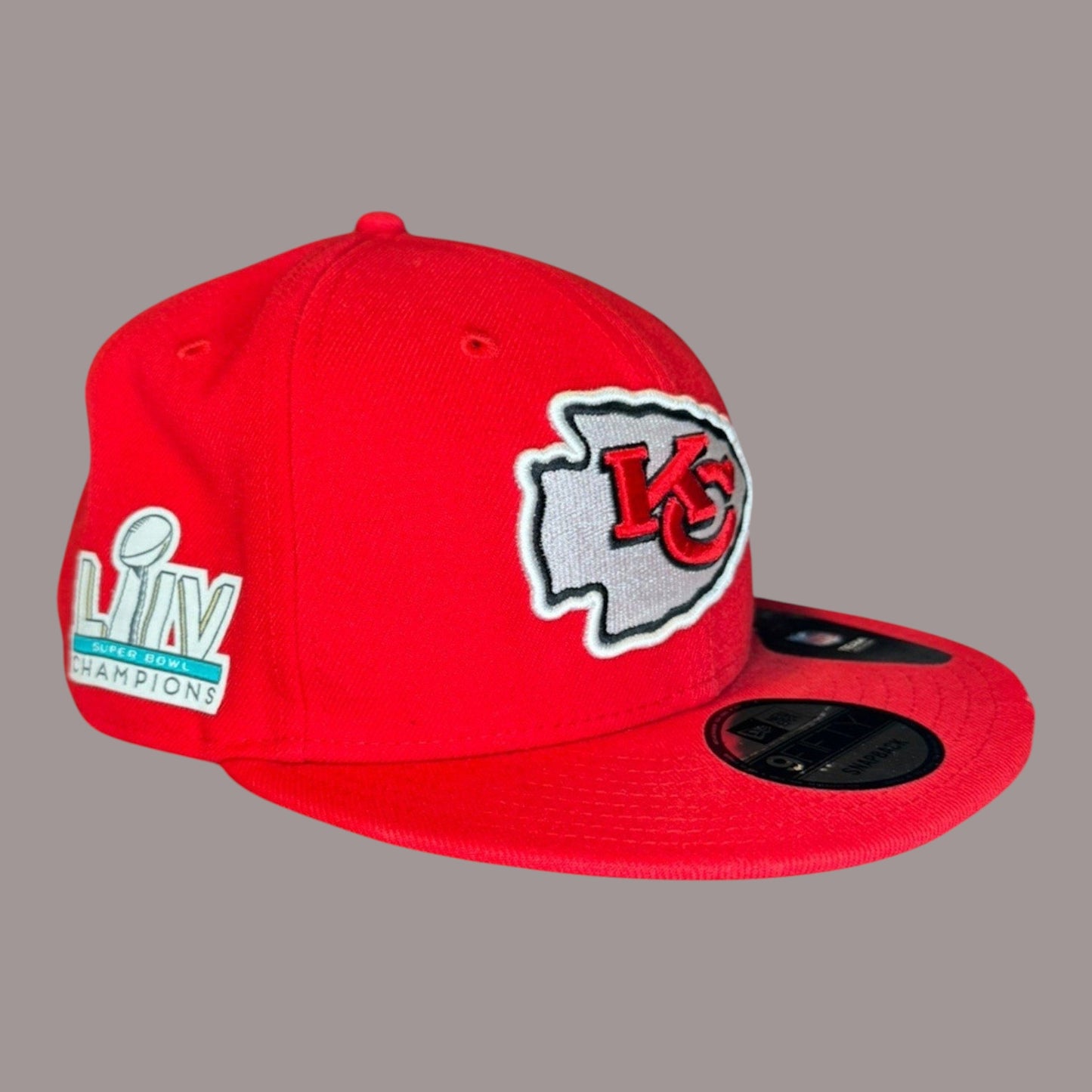 KansasCityChiefs NewEra SnapBackHat NFL Football Red SuperBowl 9Fifty Flat Brim